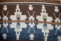 Criss Cross Pattern Fleece Blanket Shawl