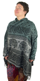 Elephant Pattern Fleece Blanket Shawl