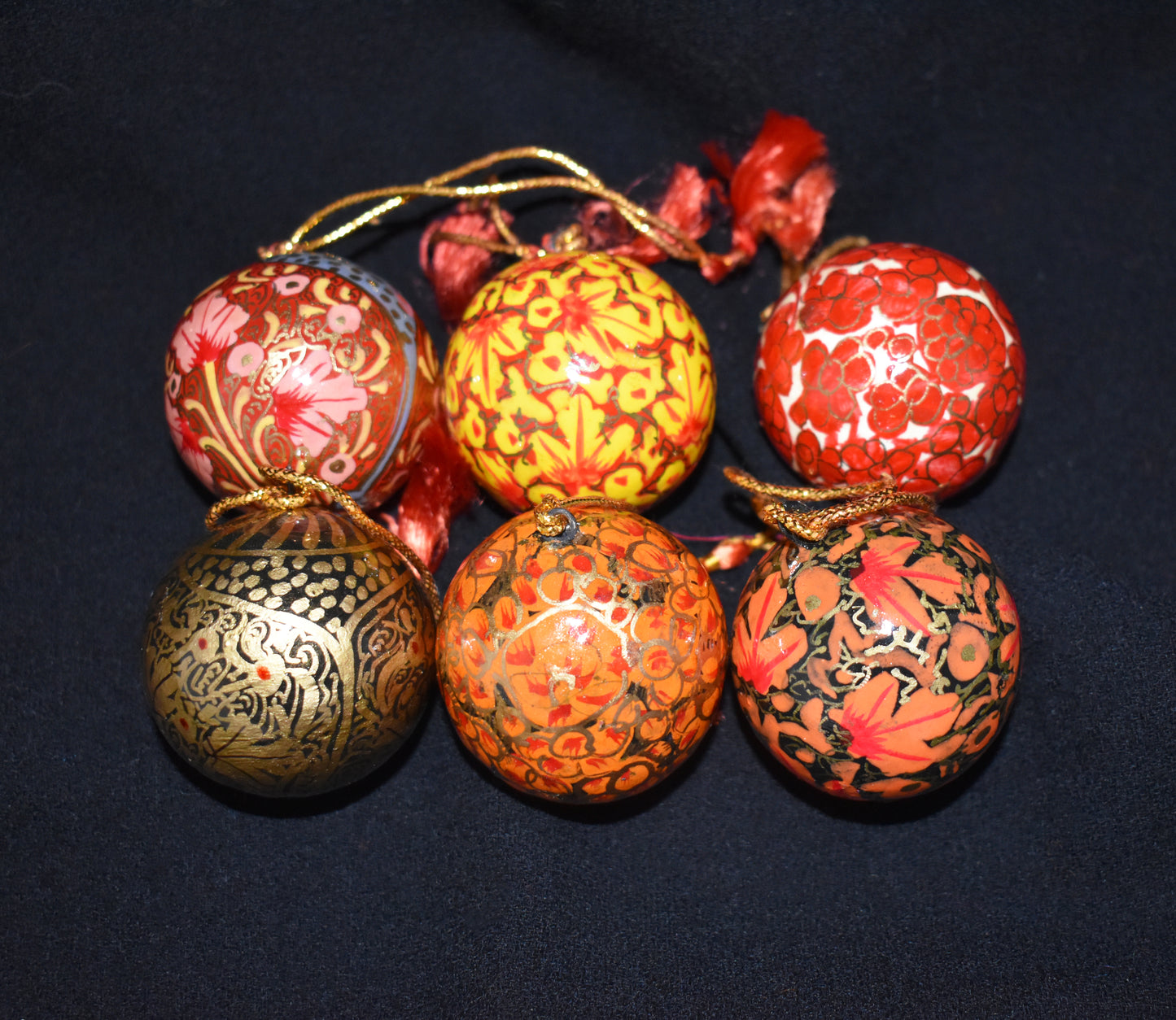 Hand Painted Festive Christmas Baubles x 6